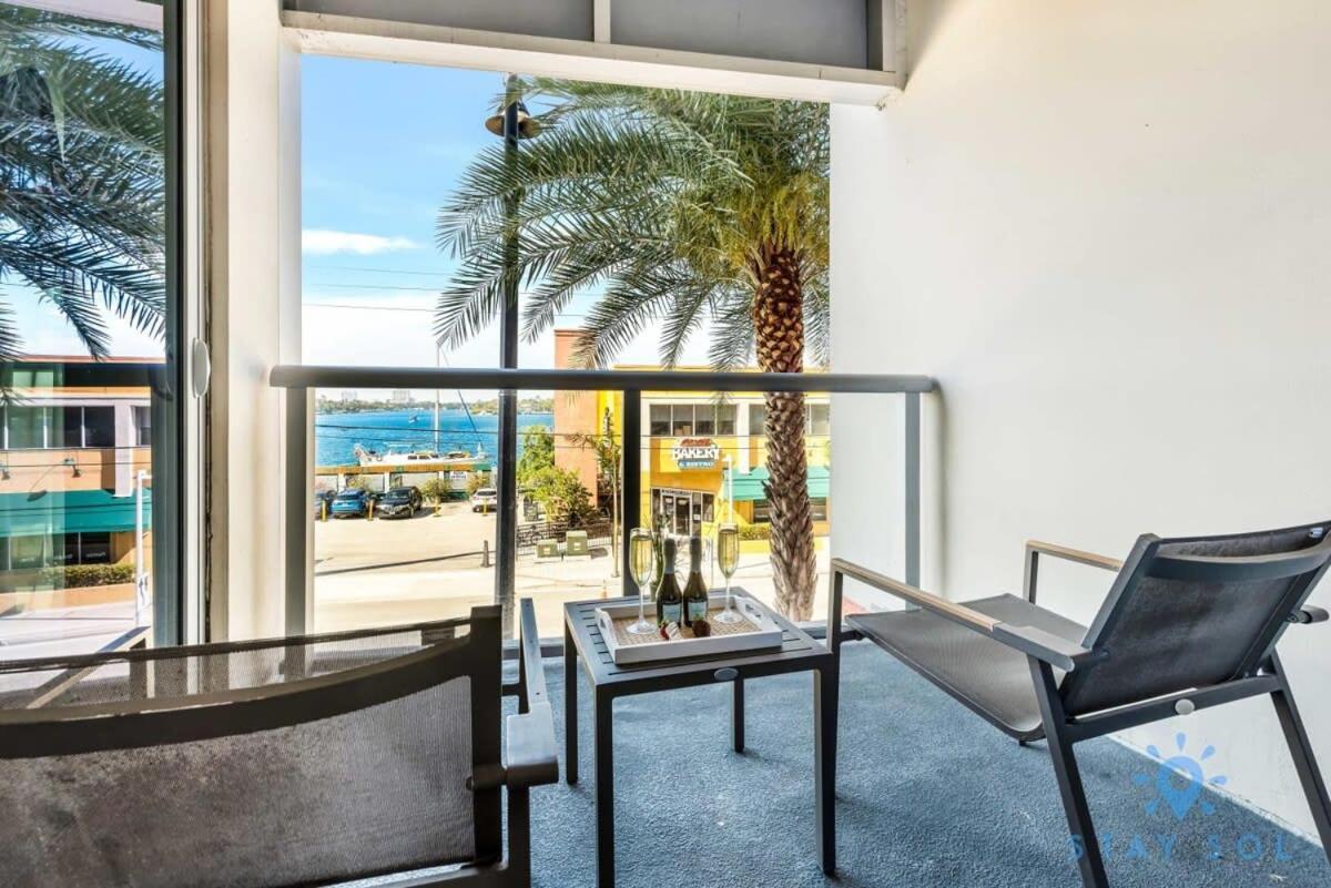 Apartment With Bay View Balcony - Pool - Up To 6 - Gym ฮอลลีวูด ภายนอก รูปภาพ