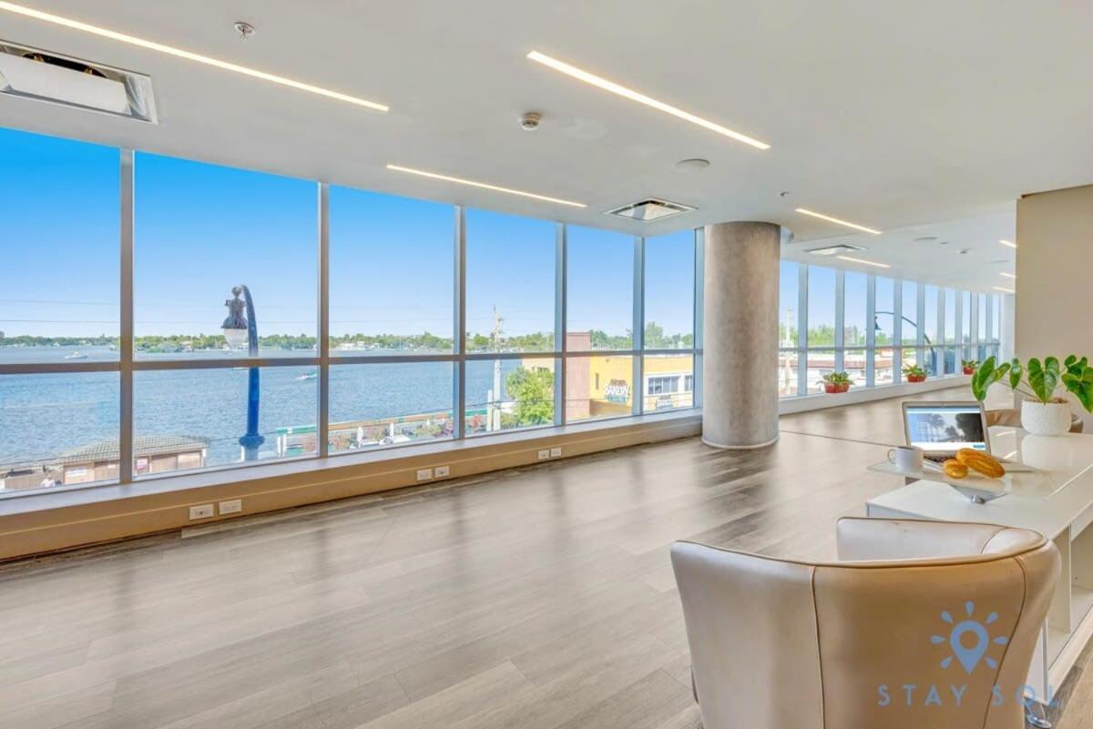 Apartment With Bay View Balcony - Pool - Up To 6 - Gym ฮอลลีวูด ภายนอก รูปภาพ