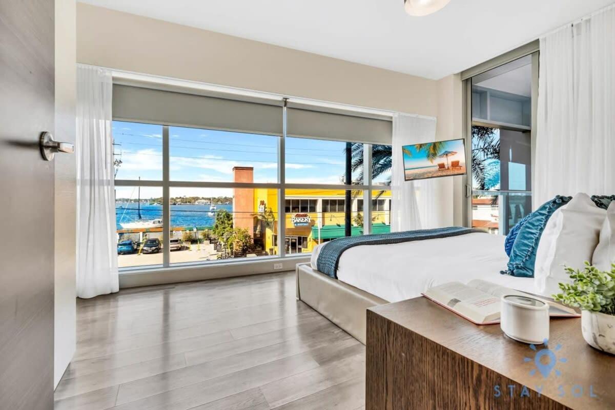 Apartment With Bay View Balcony - Pool - Up To 6 - Gym ฮอลลีวูด ภายนอก รูปภาพ