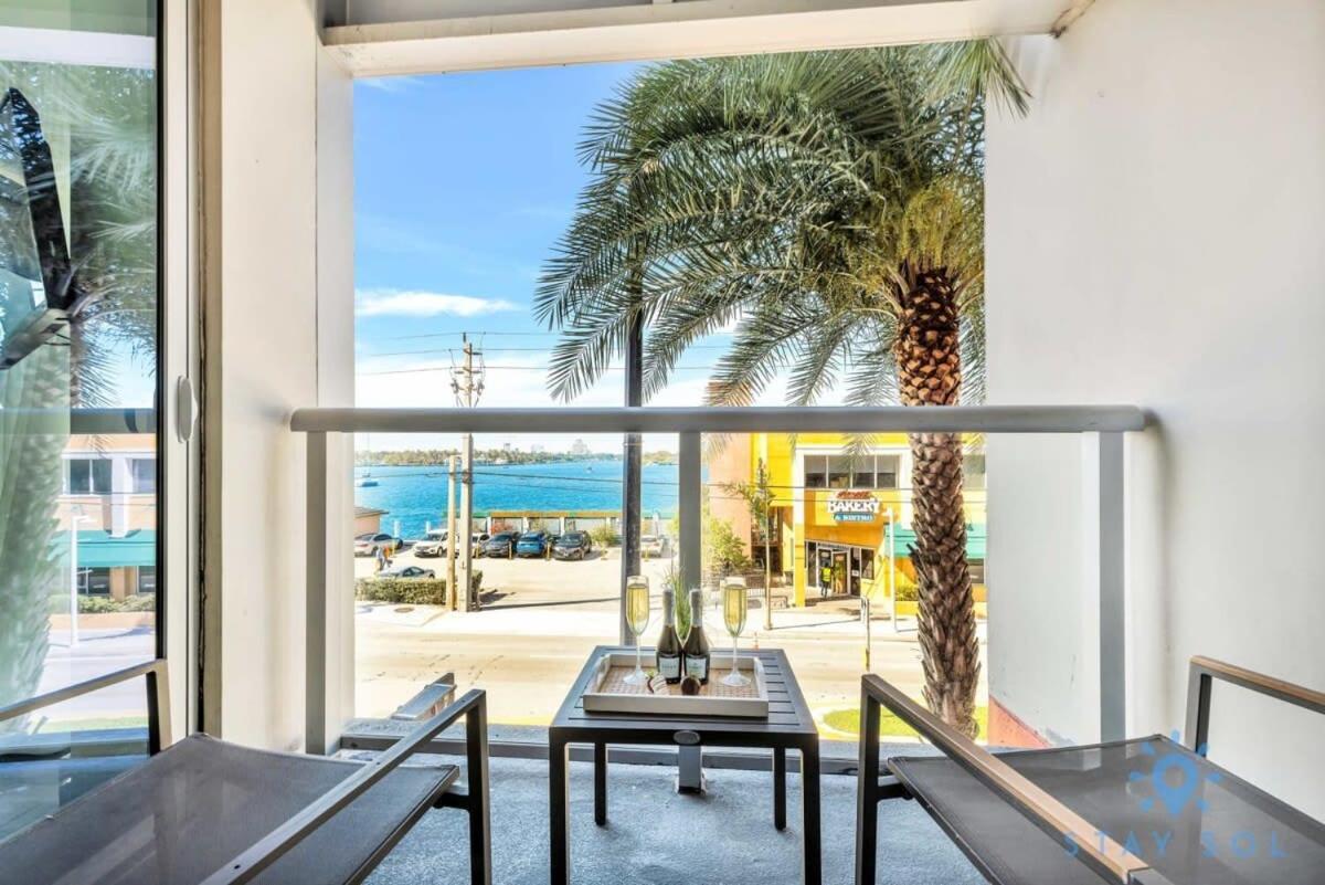 Apartment With Bay View Balcony - Pool - Up To 6 - Gym ฮอลลีวูด ภายนอก รูปภาพ